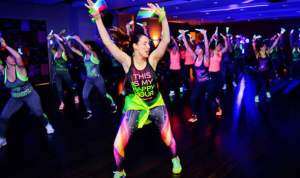 Svítící fitness večírky